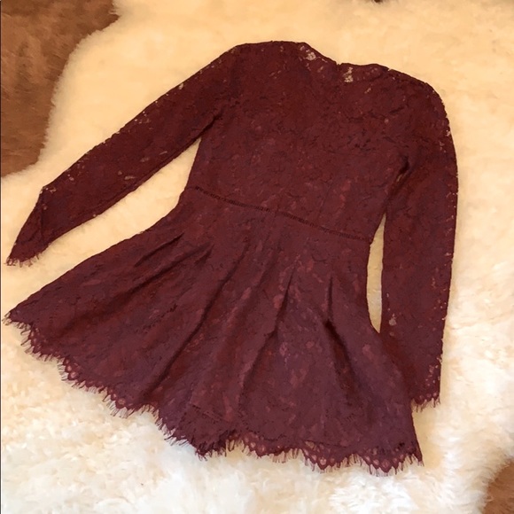NWT Bloomingdales burgundy lace romper - Picture 5 of 6